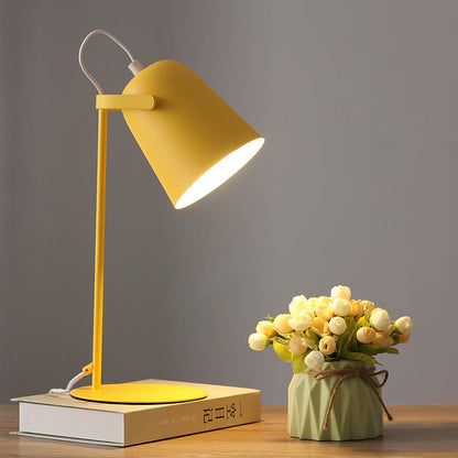 Nordic Metal LED Desk Lamp — Sleek Minimalist Light for Reading and Studying