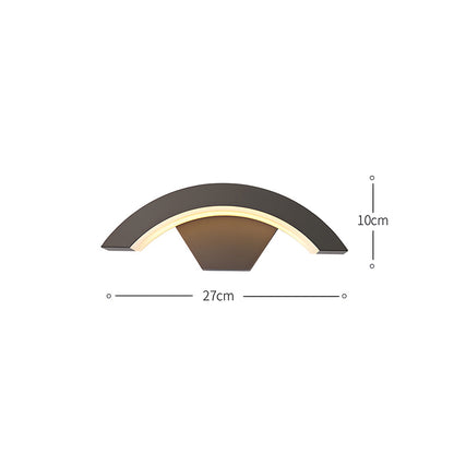 Sleek Modern Outdoor Wall Light – IP65 Waterproof LED Fixture