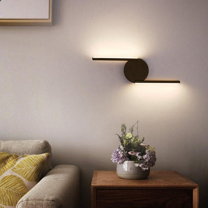 Sleek Curved Line LED Wall Light — Modern Minimalist Arc Design