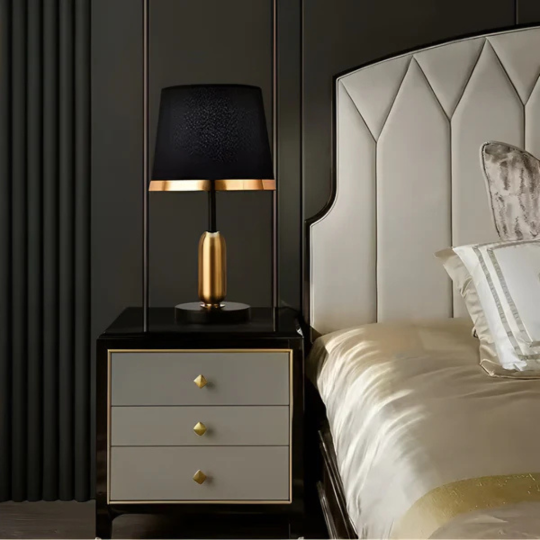 Vintage Black & Gold Table Lamp — Chic Modern Retro Accent Lighting