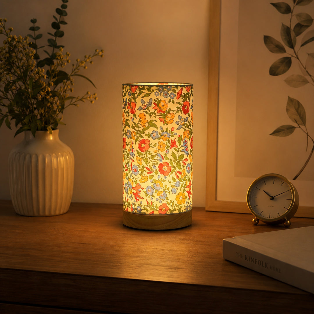 Sleek Modern Wooden Table Lamp - USB-Powered Bedside Light