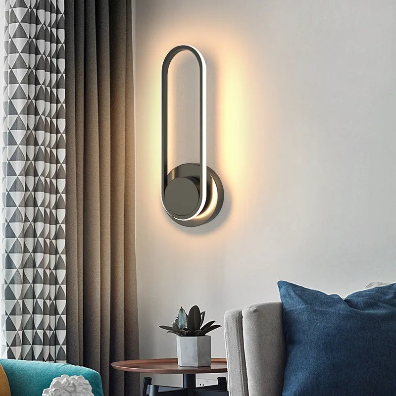 Sleek Contemporary LED Wall Light with 330° Rotating Aluminium Sconce