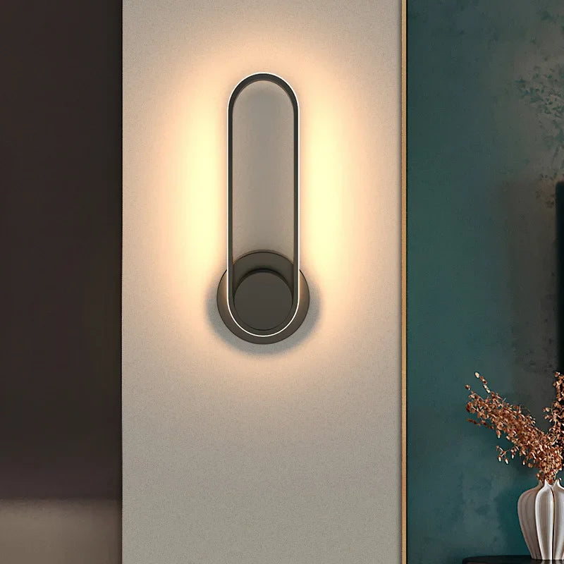 Sleek Contemporary LED Wall Light with 330° Rotating Aluminium Sconce
