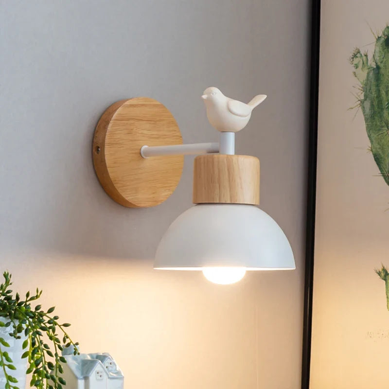 Elegant Nordic Wooden Bird Wall Lamp – LED Bedside Sconce