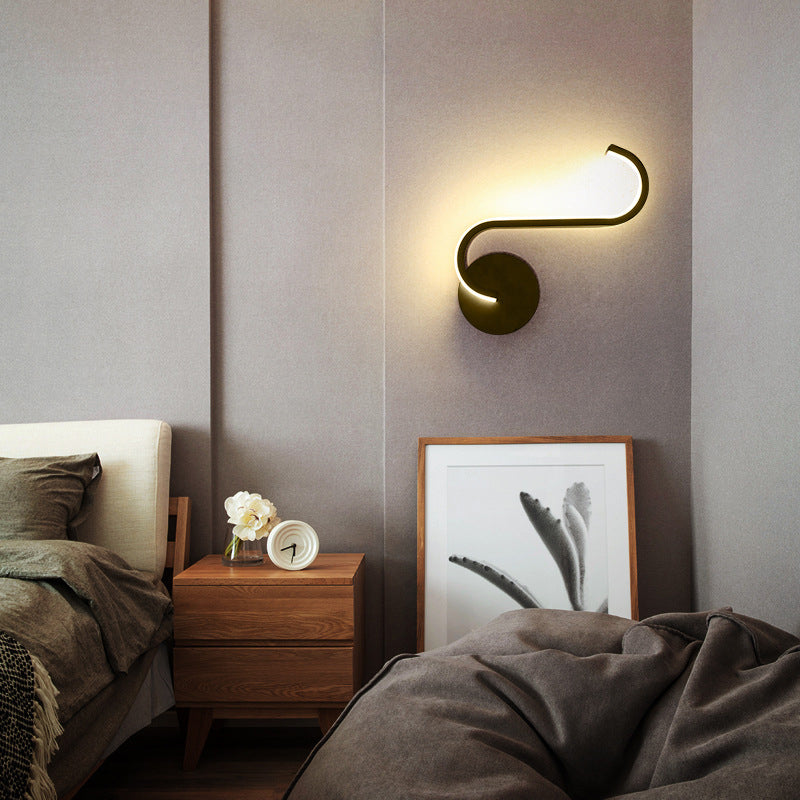 Sleek Curved Line LED Wall Light — Modern Minimalist Arc Design