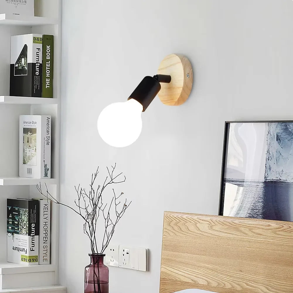 Vintage-Style Wall Lamp - Adjustable Wooden & Metal Sconce
