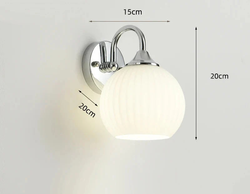 Quashion Wall Lamp — Chrome Finish, Modern Minimalist Design for Contemporary Interiors