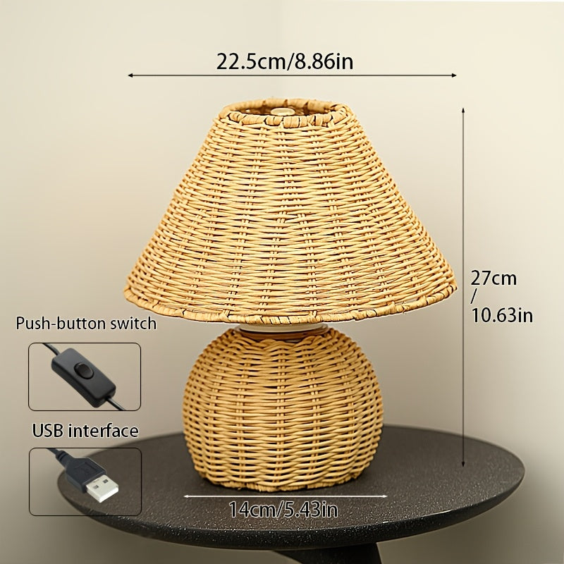 Bamboo-Woven Desk Lamp — USB-Powered Boho-Chic Accent Light for Cozy Spaces