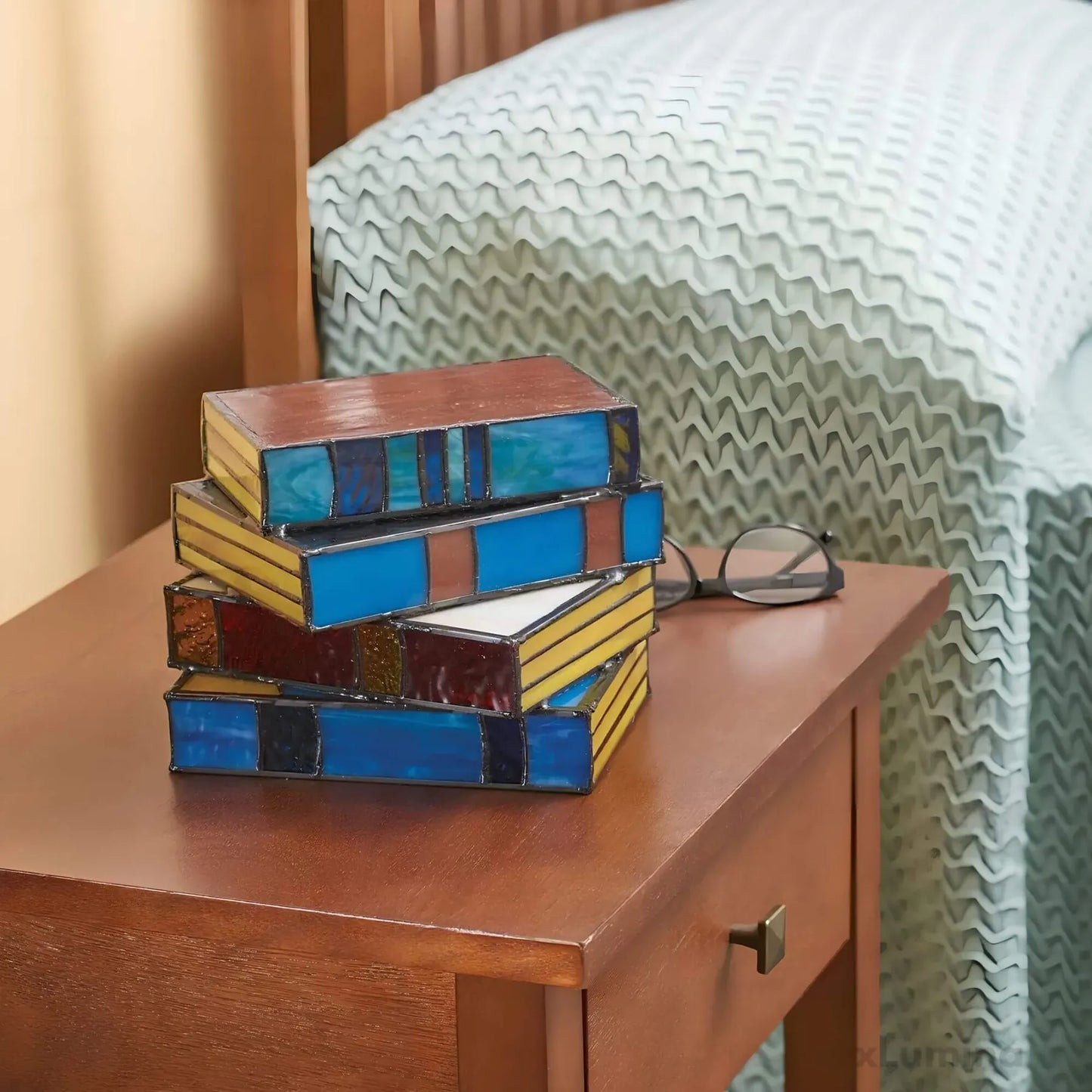 Stained Glass Book Lamp — Handcrafted Art Lighting for Elegant Reading