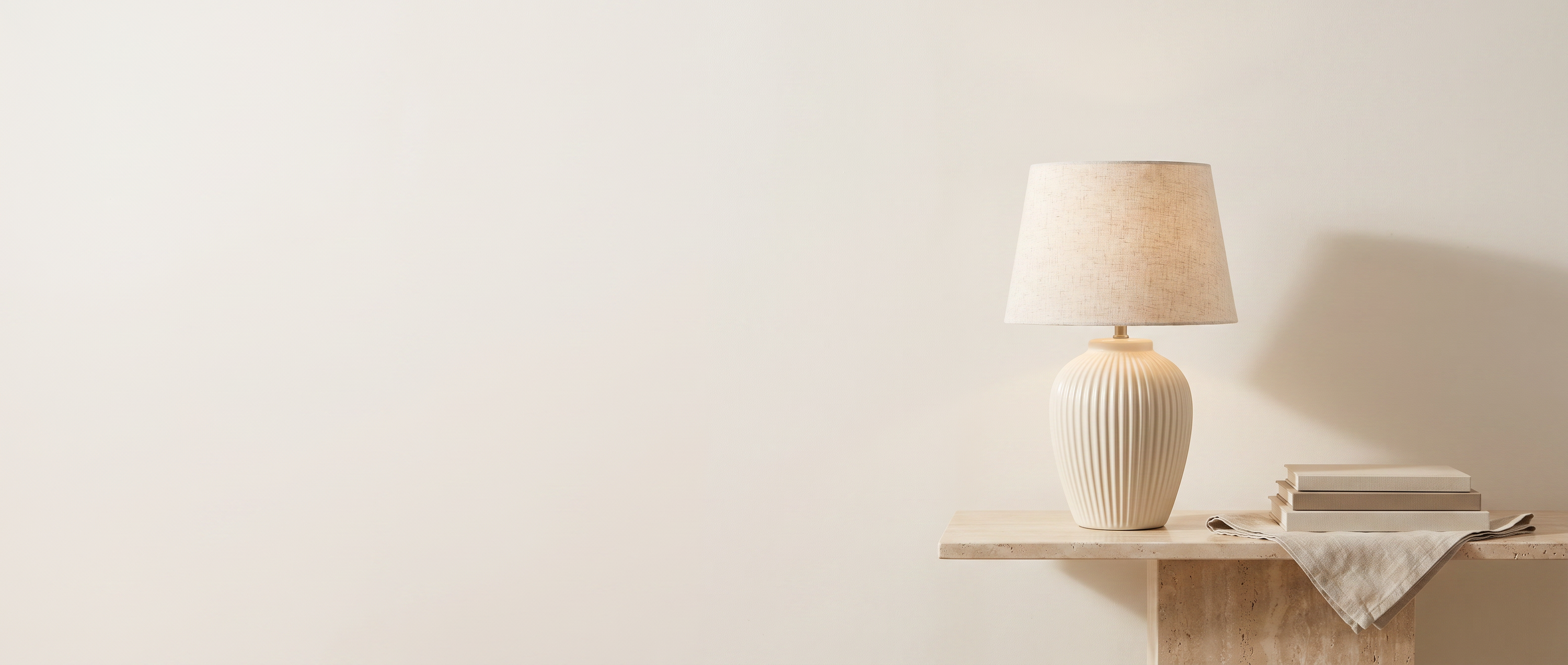 brand5-hero-lamp-wide