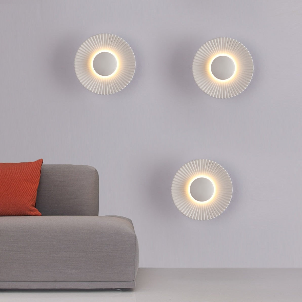 Hasna SunRay Wall Lamp — Contemporary Metallic Sun Design for a Radiant Glow